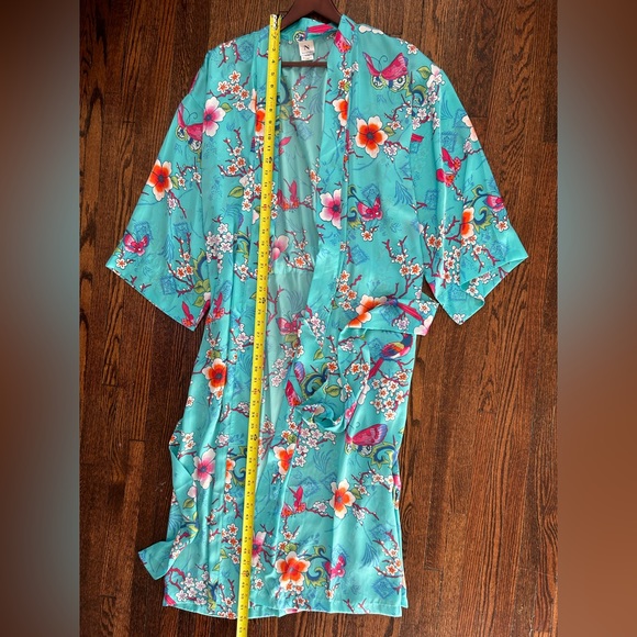 Natori Caterina Robe - Picture 12 of 16